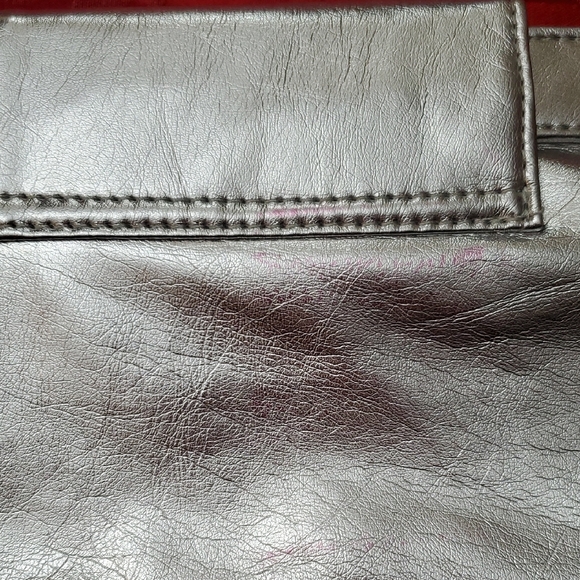 Silver Chain Clutch - Picture 5 of 6